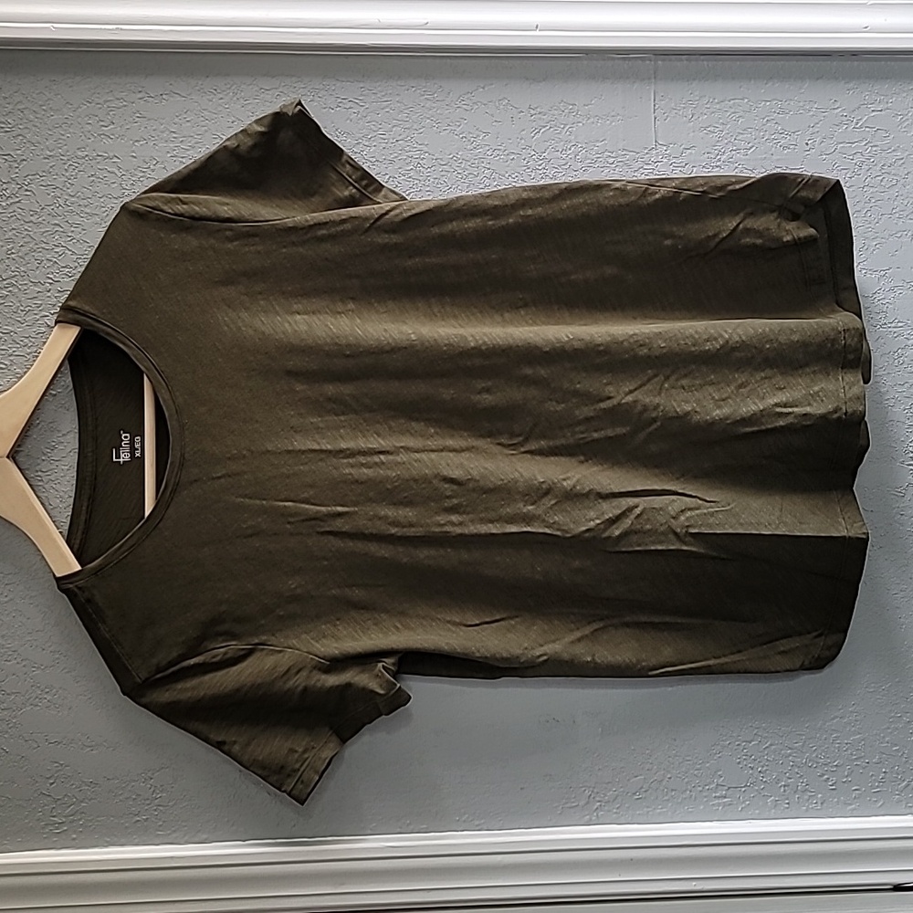 Women's Top